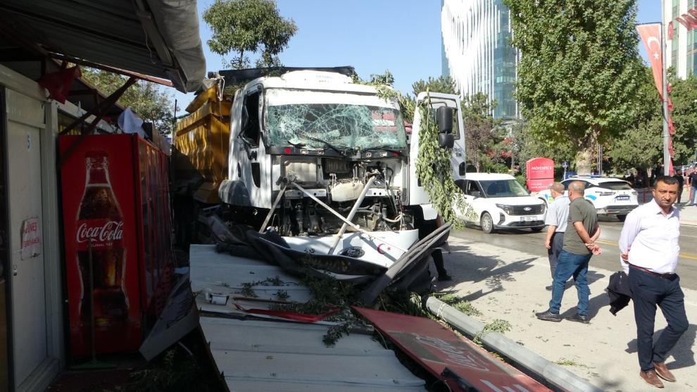 Malatya'da Hafriyat Kamyonları Kontrolden Çıktı