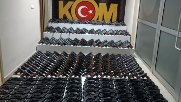 41 İlde Dev Silah ve Mühimmat Kaçakçılığı Operasyonu: 135 Gözaltı