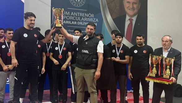 Ankara'da Levent Kanyonu Rüzgârı