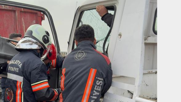 İtfaiye Ekipleri Yaralıyı Kurtardı