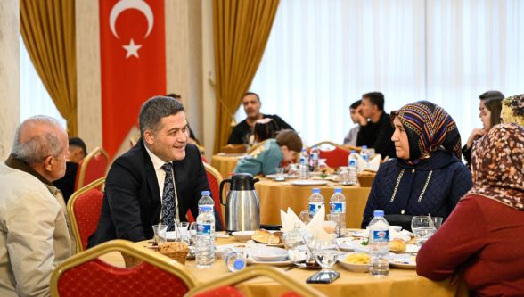 Malatya Emniyet Müdürü Kayhan Ay, Şehit Aileleri ve Gazilerle Buluştu