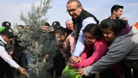 Malatya Yeşilleniyor: 733 Bin Fidan!