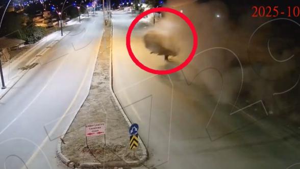   Otomobil Neden 60 Metre Uçtu? Malatya'da Şok Kaza!