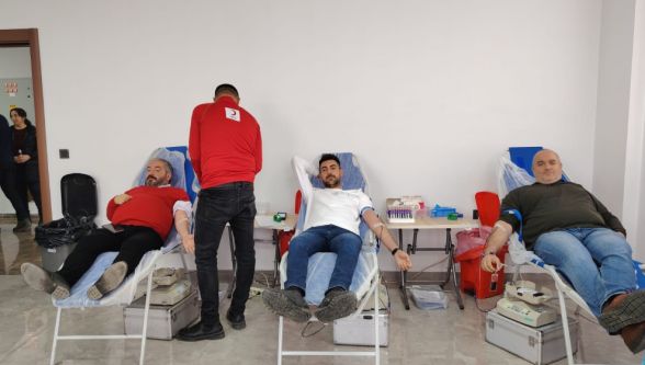  Pütürge'de Kan Stoklarına Destek Sağladı