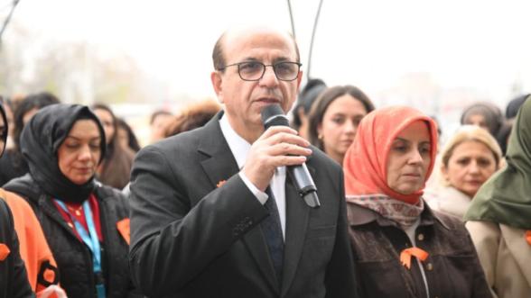 Yeşilyurt Belediyesi'nden Yılın Her Günü Mücadele Sözü.