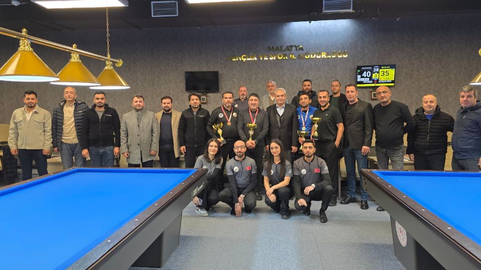 Bilardo Şampiyonu Aykut Ertunç