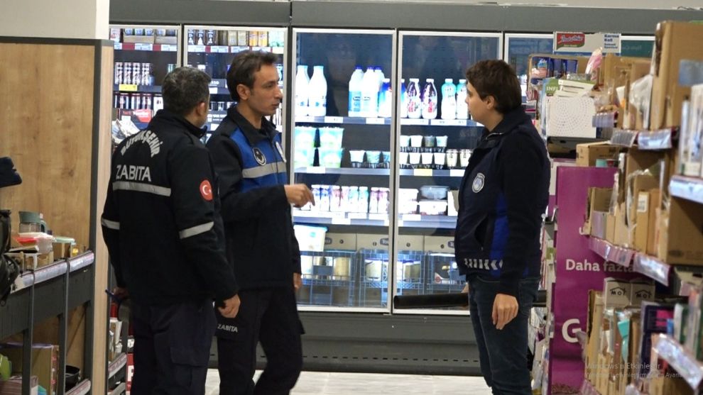 Büyükşehir Zabıtası'ndan Kapatma Kararı: Tarihi Geçmiş Gıda Tespit Edildi!