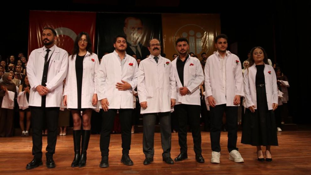 Diş Hekimi Adaylarına Vicdan Çağrısı: 