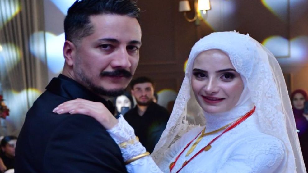 Esra ve Seyfettin'in  Düğün Törenine Yoğun İlgi Neden Oldu?