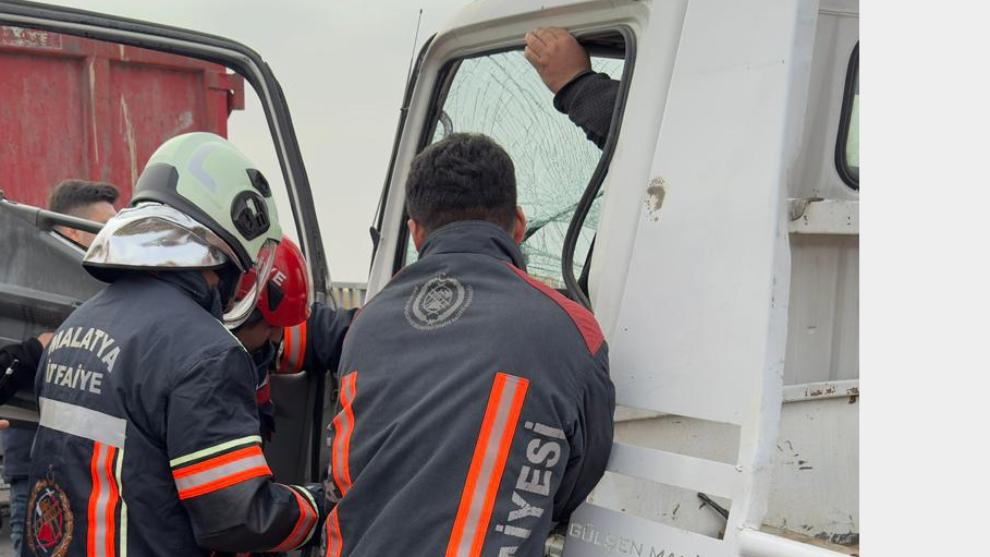 İtfaiye Ekipleri Yaralıyı Kurtardı