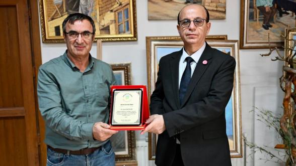 Başkan Geçit'ten El Sanatları Ustalarına ve Tarihçiye Anlamlı Ziyaret