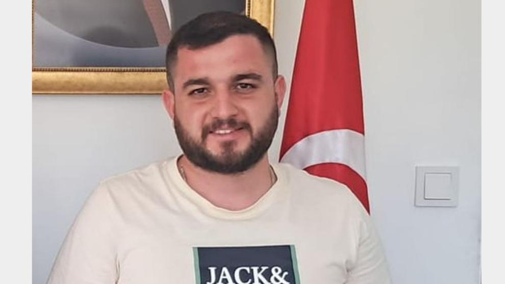 Cinayet Azmettiricisi Öldürttüğü Kişinin Elini Öpmüş!