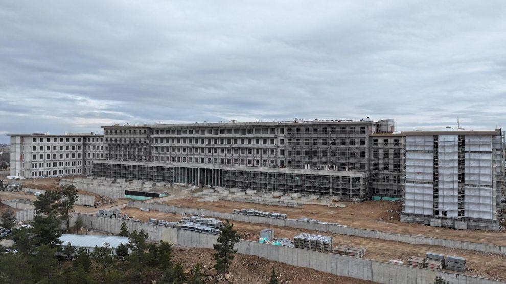 Malatya Adalet Sarayı İnşaatında İnceleme