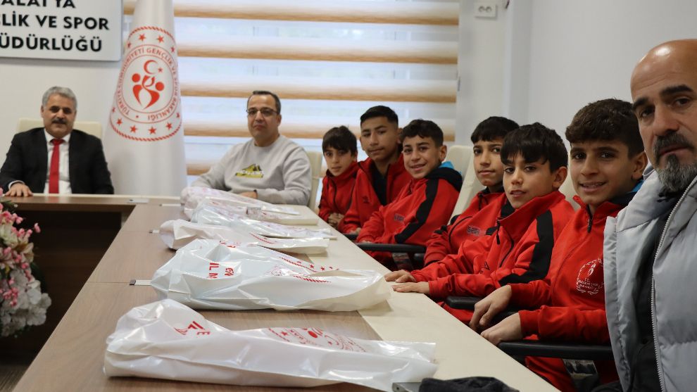 Malatya'dan Hokey Milli Takım Kampına 7 Davet