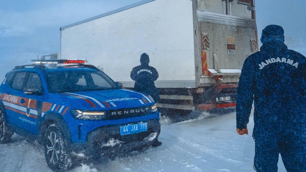 Malatya'da Kara Kış Operasyonu: 47 Kişi Kurtarıldı
