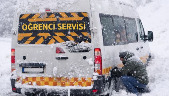 Pütürge ve Kuluncak'ta Eğitime "Buzlanma" Arası