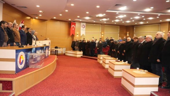 Zahireciler Esnaf Odası'nda Artun Yeniden Başkan Seçildi