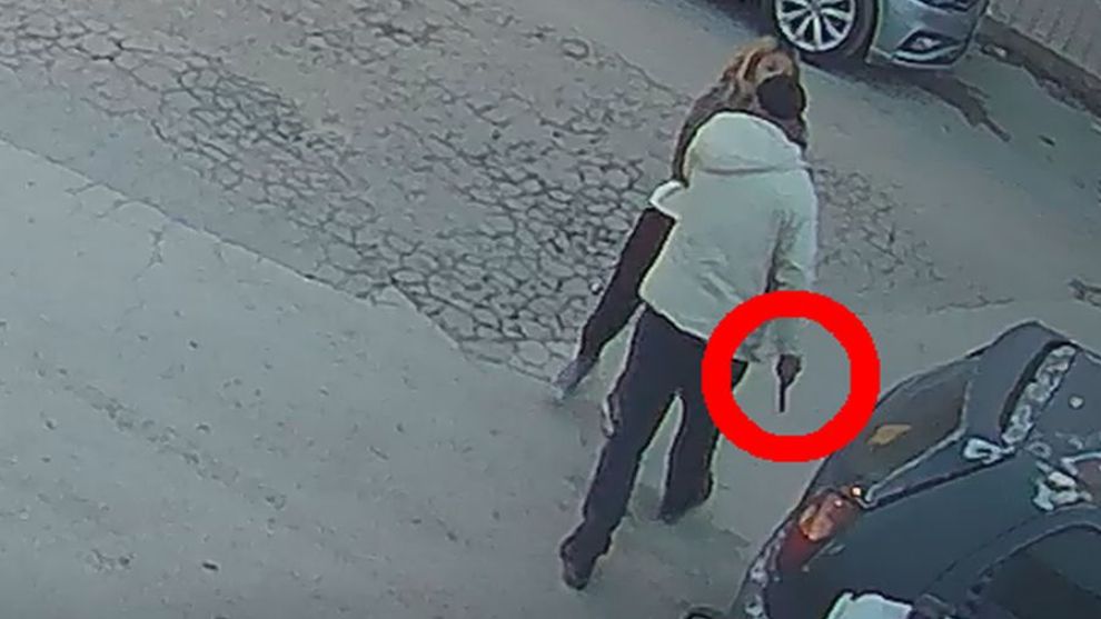 Malatya'da Hareketli Dakikalar: Ruhsatsız Silah ve Esrarla Yakalandı