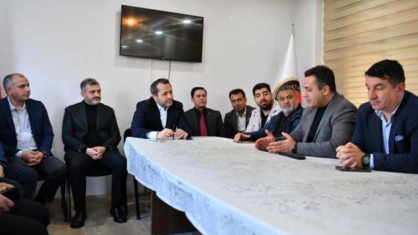 Babacan, 13 Mahallenin Taleplerini Dinledi