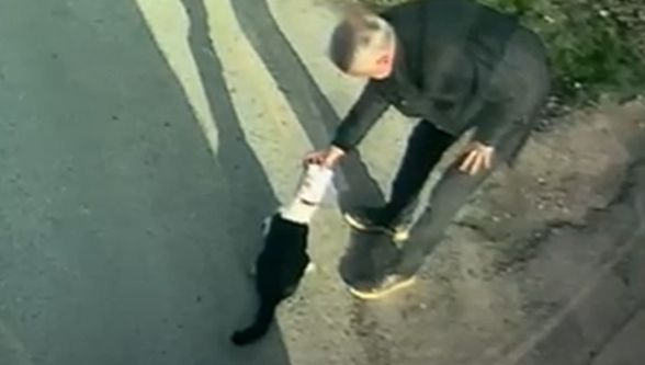 Gönülleri Fetheden Hareket: MOTAŞ Şoförü Can Dostunu Kurtardı