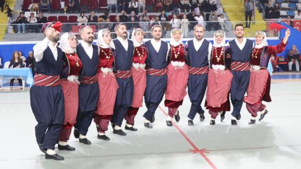 Malatya'da Halk Oyunları İl Birinciliği Müsabakaları Tamamlandı