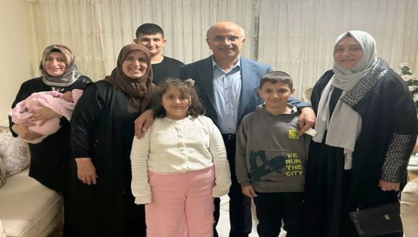 Başkan Er'den İrfan Kaya ailesine vefa ziyareti