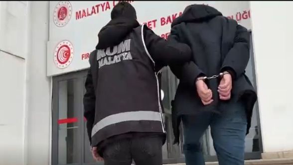 FETÖ Hükümlüsüne Malatya'da Kelepçe