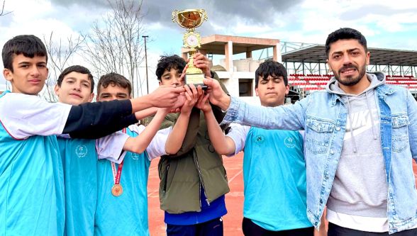 Malatya Okul Sporları Yarışmalarında Doğanyol Rüzgarı Esti