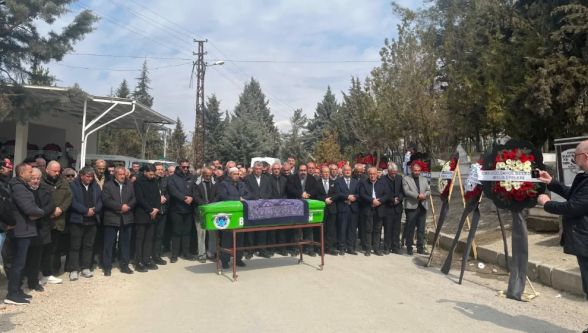 Malatyalı Belediye Başkanının Annesi Son Yolculuğuna Uğurlandı 