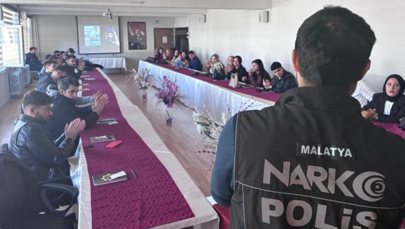 Narkotik Sahada: Herkese “Uyuşturucuya Hayır” Dersi