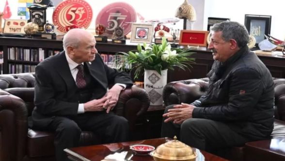 Şavata, " İyi ki varsınız Devlet Bahçeli"