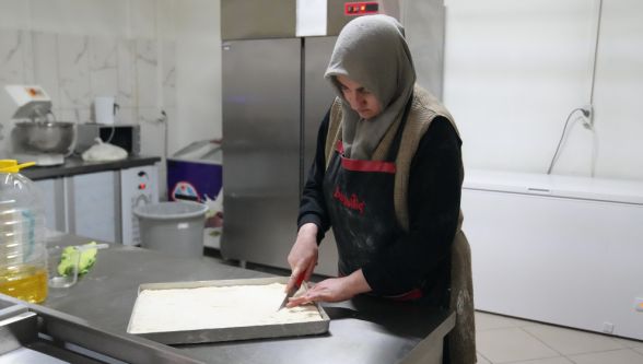 Sofralar Şenlenecek: Kadın Kooperatifi Bayrama Hazır