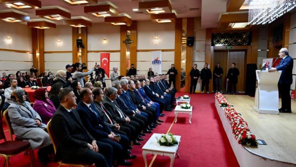 "Sorunu birbirimizi suçlayarak değil, birlikte çözüm arayarak aşabiliriz"