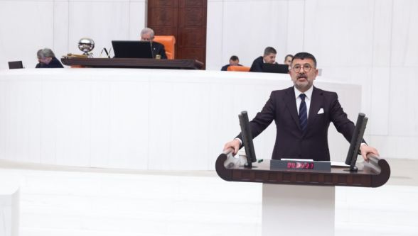 Veli Ağbabadan TBMMde üniversite mezunu işsizlik uyarısı