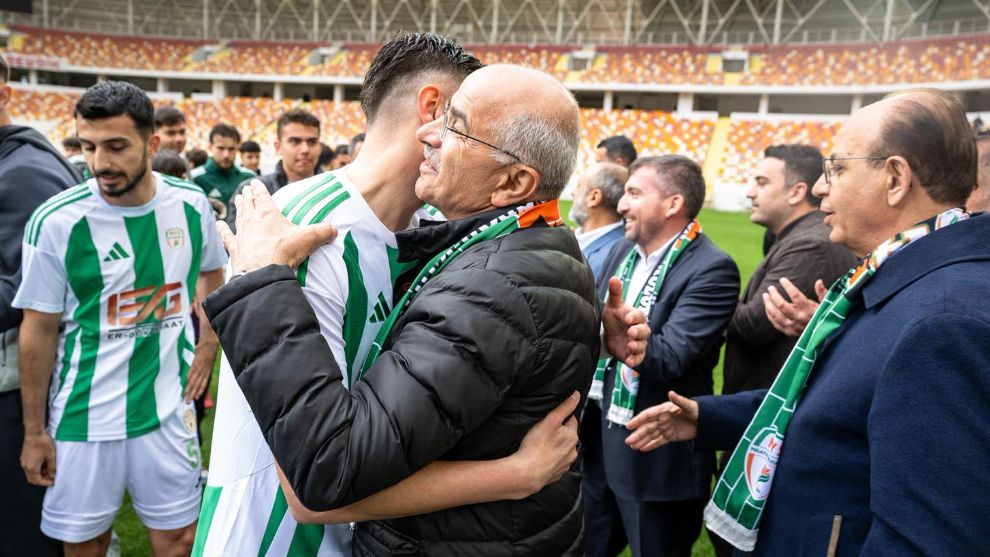 Enkazdan çıktık, Play-off'a kaldık