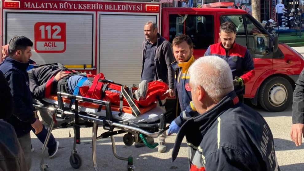 Malatya'da şantiyede düşen işçi ağır yaralandı