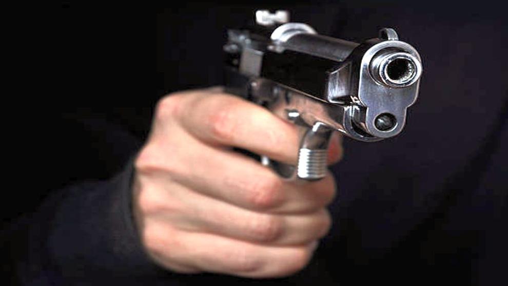 Malatya'da Silahlı Saldırı: Evinin Önünde Bacağından Vuruldu