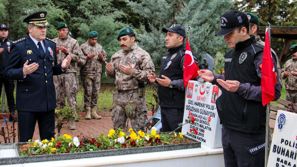 "Sizlerin cesareti, fedakarlığı ve vatan sevgisi, bizlere her zaman yol gösteriyor"