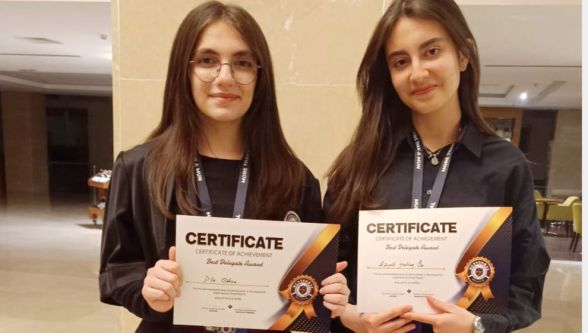 Dila Gökçe ve Zümrüt Sultan Öz ‘En İyi Delege' unvanı aldı
