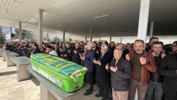 Günata Ailesinin Acı Günü: Refik Günata Dualarla Defnedildi