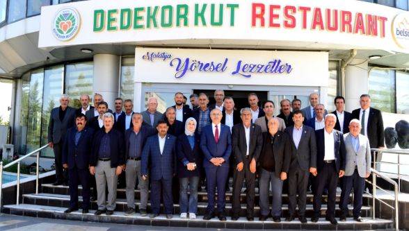 "İki yıl şantiye şefliği yaptık"