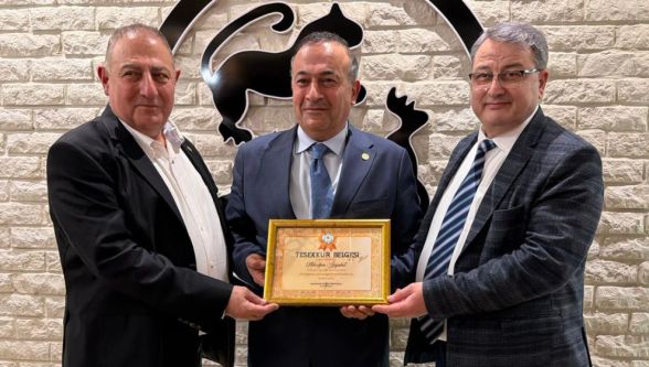 Mustafa Necati Tecdelioğlu Malatyada Eğitim Gönüllüleriyle Buluştu