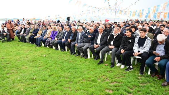 “Kalp Kırarak, Gönül İnciterek Siyaset Yapılmaz”
