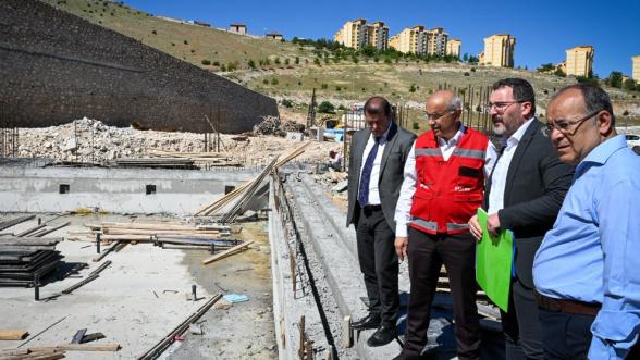 TOKİ Karagöz Spor Kompleksi Yıl Sonunda Hizmete Sunulacak